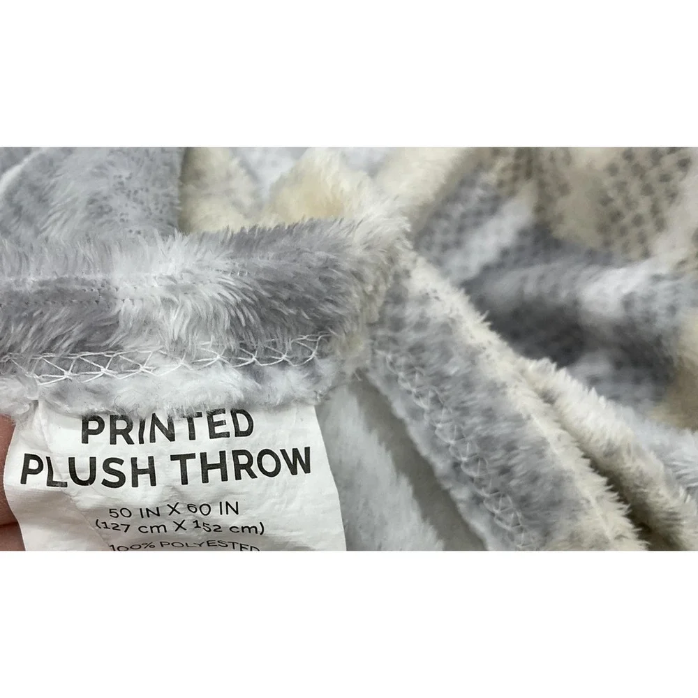 Greenbrier Printed Plush Throw Blanket 50x60 Gray Beige Plaid Soft Polyester Bed